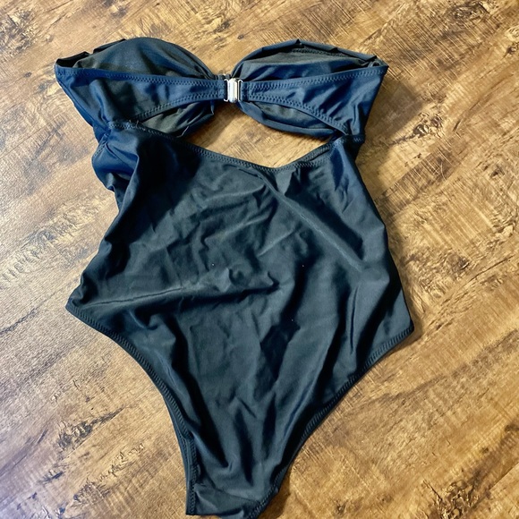 Cut To It Shell Swimsuit - Picture 2 of 4